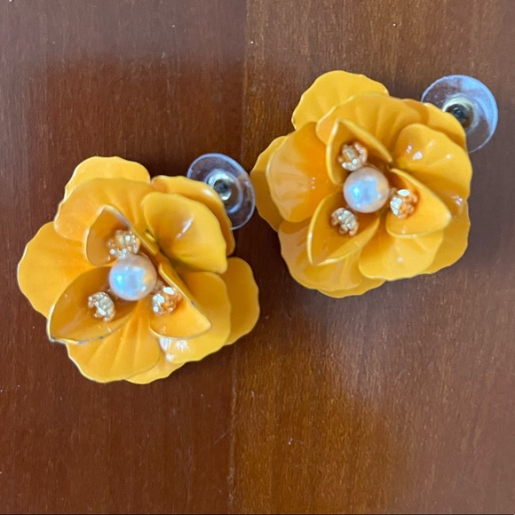 Charming Charlie Orange Flower Post Earrings - Picture 4 of 4